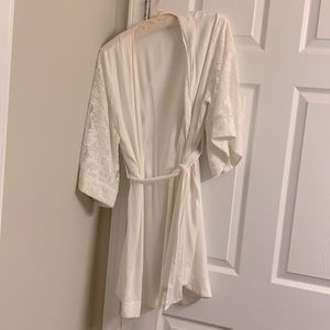 White Bridal Robe with Lace Sleeves